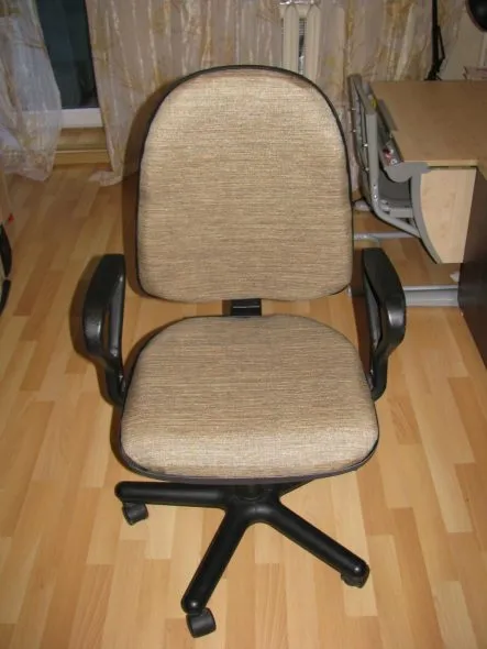 готовое компьютерное кресло