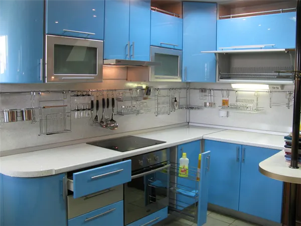Голубая кухня: 70 лучших фото-проектов и советы по оформлению кухни. Голубой фартук на кухне с чем сочетается. 12