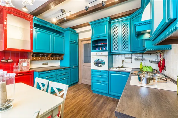Голубая кухня: 70 лучших фото-проектов и советы по оформлению кухни. Голубой фартук на кухне с чем сочетается. 27