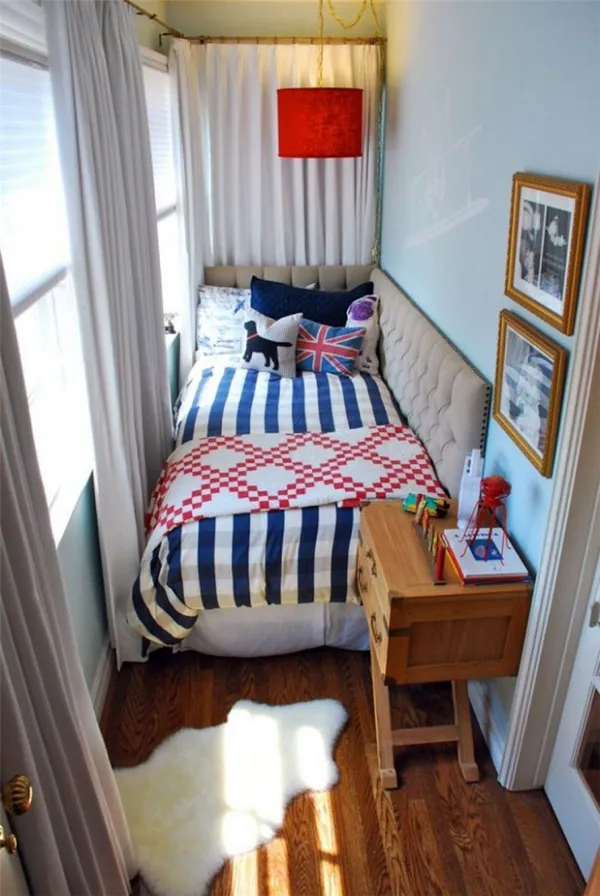 Как разместить кровать в однушке. Как отделить кровать в однокомнатной квартире. 10