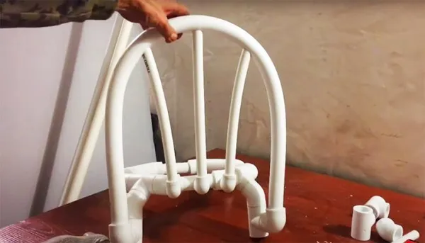 Креативная идея для дома: кресло из труб своими руками. Как собрать стулья для кухни пластиковые. 2