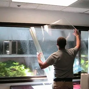 Тонировка окон в квартире. Как затонировать окно в квартире своими руками. 3