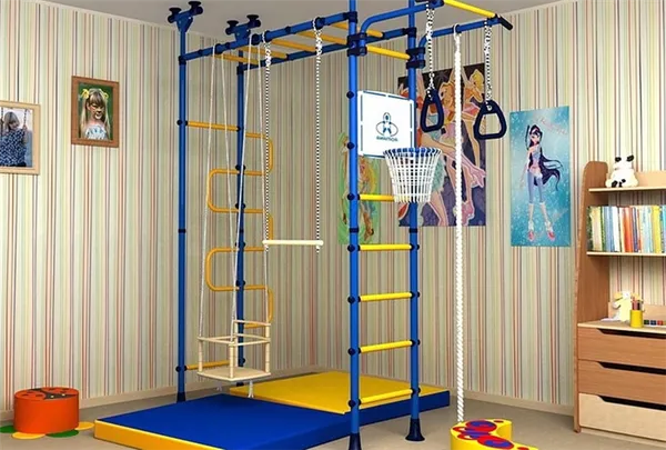 Детские спортивные комплексы для дома бывает нескольких видов.