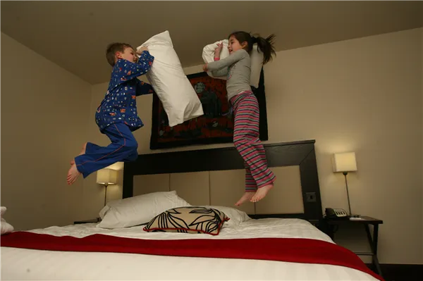 Как правильно хранить постельное бельё: места и способы