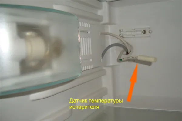 Почему не морозит холодильник: частые неисправности и пути решения проблемы. Не морозит холодильник причины и что делать. 2
