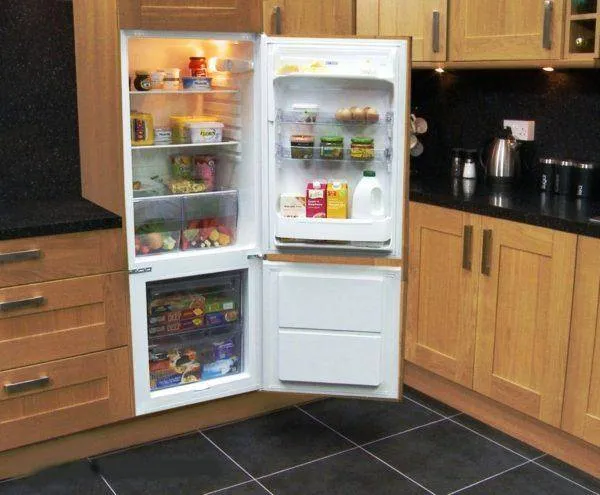 ТОП-15 лучших встраиваемых холодильников: Рейтинг 2022-2023 года. Как выглядит встроенный холодильник. 3