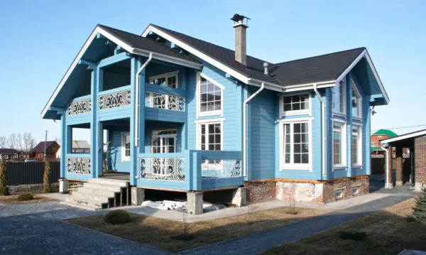 Как правильно покрасить деревянный дом снаружи качественно и надолго. Как красиво покрасить деревянный дом снаружи фото. 8