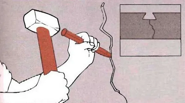 4. Правильная разделка трещины при подготовке поверхности.jpg