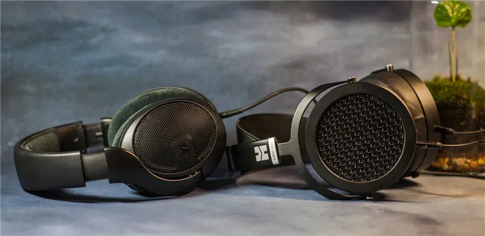 Открытые наушники Sennheiser HD 400 PRO и Hifiman Sundara